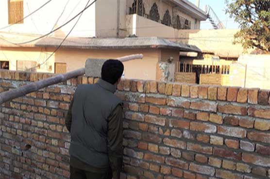 Rawalpindi: Man holds family hostage in home