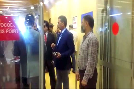 Image result for MQM's Saleem Shahzad taken into custody at Karachi airport