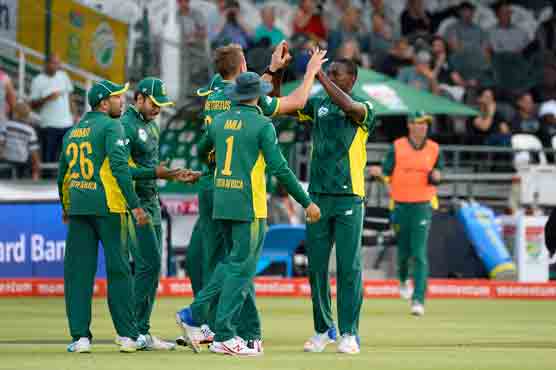 South Africa win 4th ODI by 40 runs against Sri Lanka