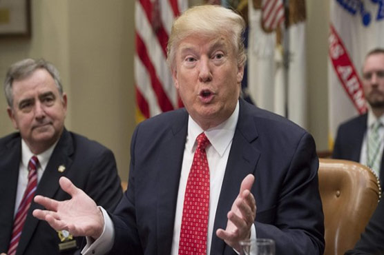 Trump lashes media ahead of key travel ban hearing