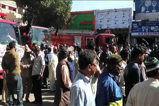 Firefighters end sit-in after successful talks with KMC officials 