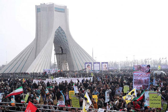 Hundreds of thousands rally in Iran against Trump