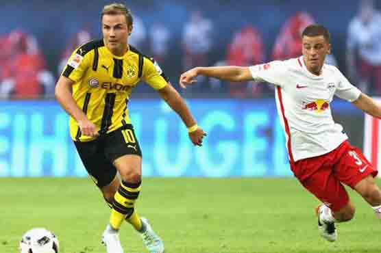 Goetze left out of Dortmund's squad for Benfica clash