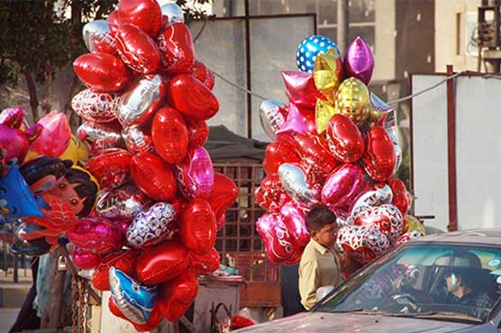 Police ordered to confiscate Valentine's Day related material