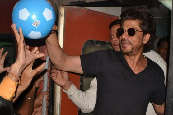 Shah Rukh Khan booked for allegedly rioting, damaging railway property