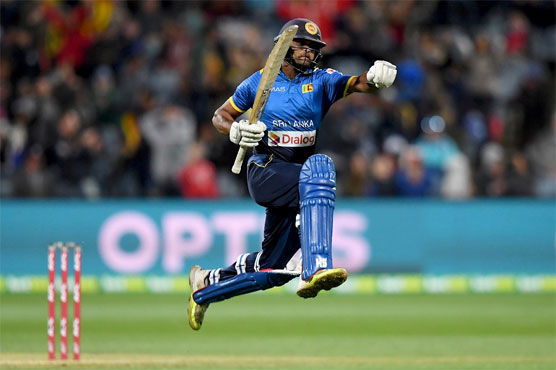 Gunaratne blasts Sri Lanka to a last-ball T20 win over Australia
