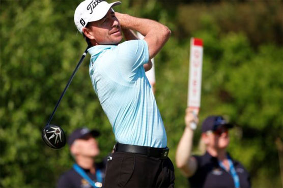 Rumford wins first World Super 6 title in final shootout