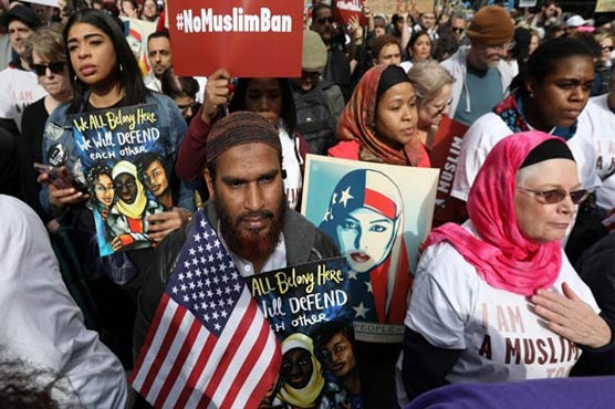 Protesters raise 'I am Muslim too' slogan during anti-Trump rally in US