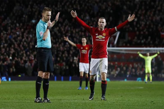 Recovering Rooney misses United trip to St Etienne