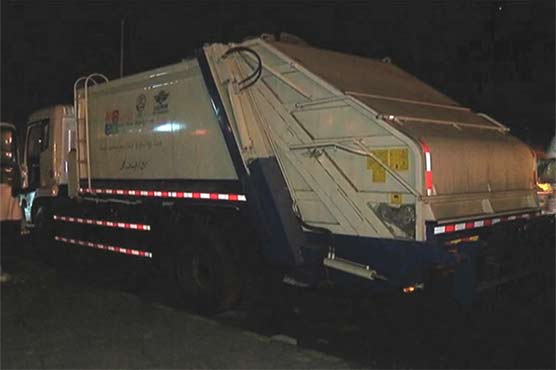 22 vehicles reach Karachi from China to make city clean