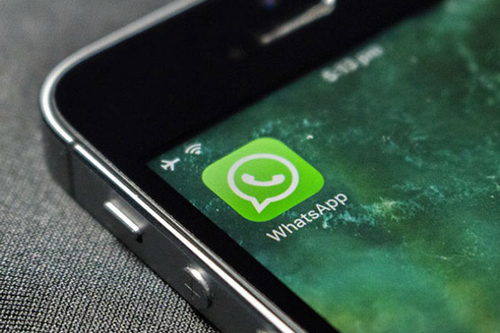 Whatsapp gets flak for Snapchat-like update