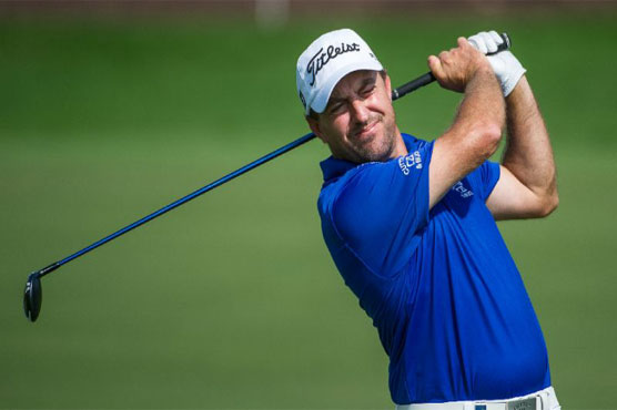 Golf: New putter helps Fichardt to Joburg Open lead