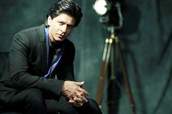 Shah Rukh gives extravagant gifts to female employees on Valentine's Day