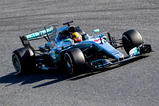 Formula One: Hamilton's 'beast' pips Vettel in first-day testing