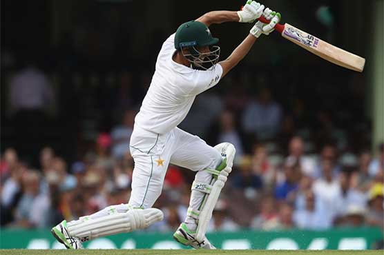 Play begins after rain in Australia-Pakistan Test
