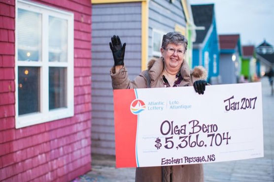 Canadian woman wins lottery on numbers she dreamt 28 years back