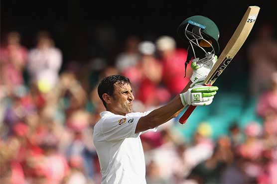 Younis's century in Australia takes him in history books