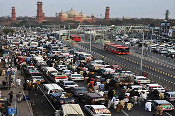 Lahore CTO assures court of better traffic flow