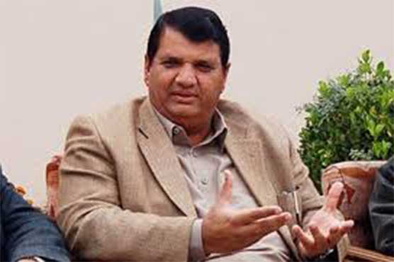 Imran, Sheikh Rasheed good for nothing but issuing statements: Amir Muqam