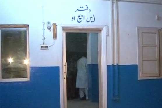 Karachi: Two dacoits escape from police station 