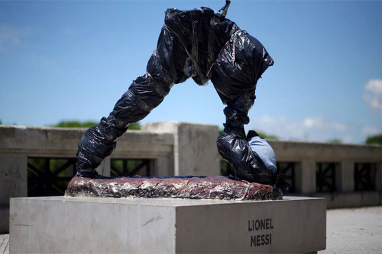 Football: Messi statue 'decapitated' in Argentina