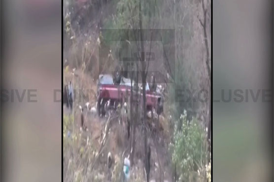 Six dead, 26 injured as bus fall into ravine in Azad Kashmir