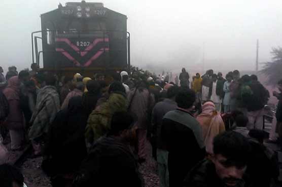 One more victim of Lodhran train accident dies