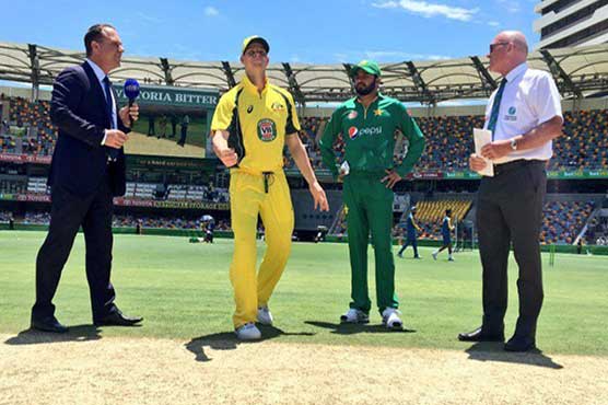 Australia win toss and bat in first Pakistan ODI