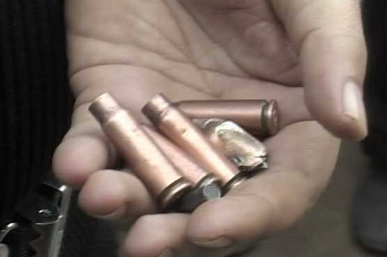 Two policemen shot dead in Faisalabad