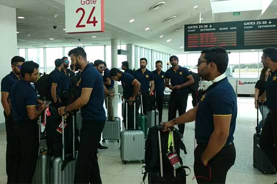 Pakistan cricket team arrive in Melbourne for second ODI