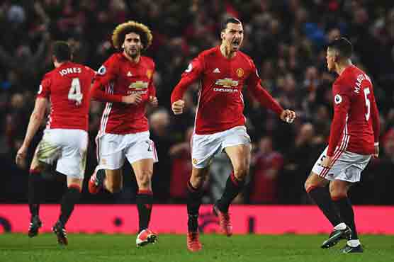 Ibrahimovic saves United as they draw 1-1 with Liverpool 