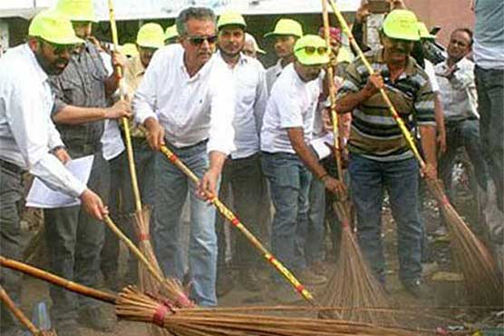 Karachi remains unclean after 52 days of mayor's cleanliness campaign