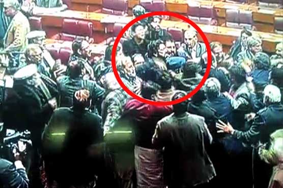 National Assembly brawl: PTI submits privilege motion against PML-N MNAs