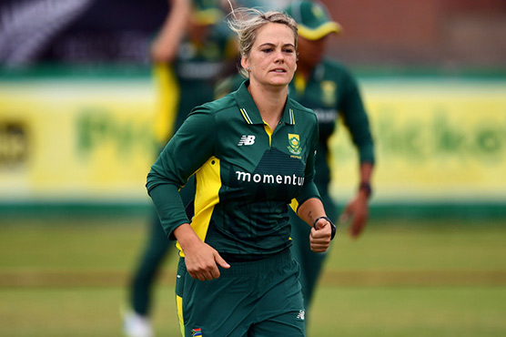 In first ever, SA all-rounder picks up 4 wickets for naught