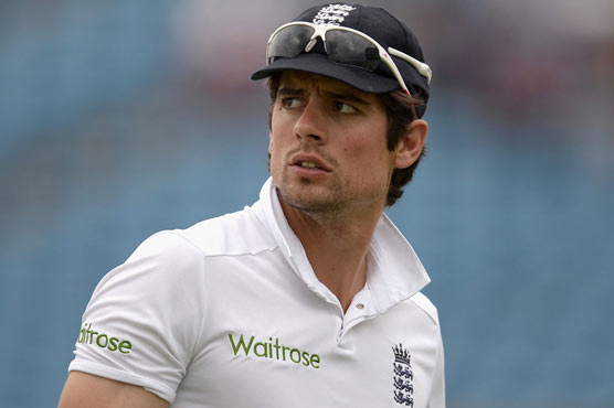 Cook includes two Pakistani pacers in the toughest bowlers' list