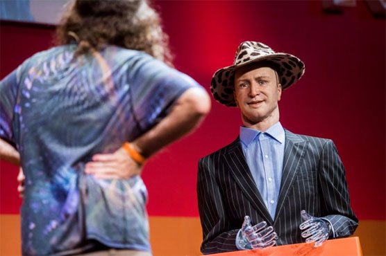 Robots debate future of humans at Hong Kong tech show