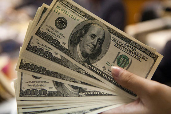 Dollar remains hobbled by Trump