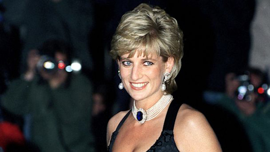 Documentary about Diana reveals last rushed call with sons 