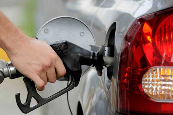 OGRA recommends reduction in petrol price by Rs3.67/litre