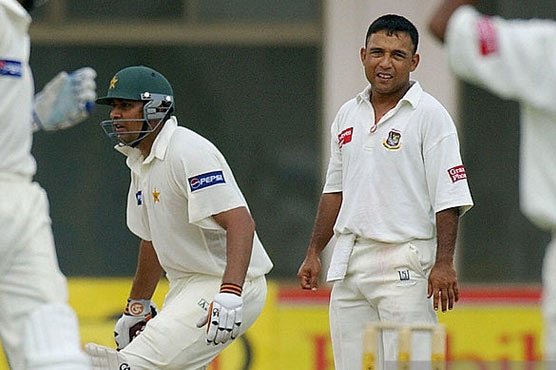 Former Bangladesh captain suffers from stroke, taken to Singapore