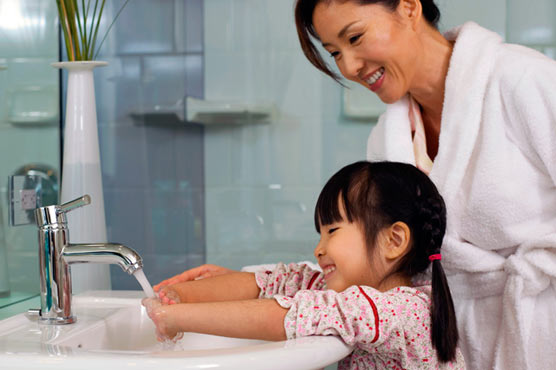 Science tells whether to wash hands from cold or hot water