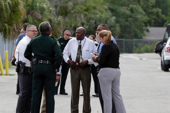 Fired employee kills 5 in Orlando, commits suicide