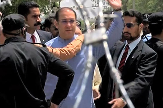 Hassan Nawaz appears before JIT for Panama Papers probe