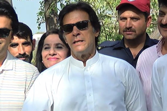 PM should resign before Panama JIT appearance, demands Imran Khan