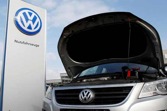 Volkswagen Slovakia hit by first strike for wage hike