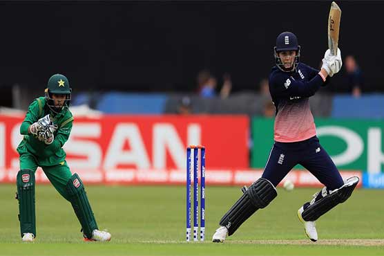England post 377/7 against Pakistan in ICC Women's WC17