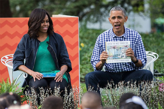 Barack, Michelle Obama sign bumper book deal