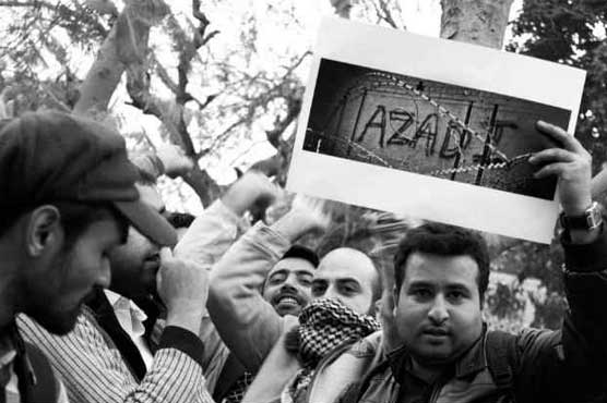 Kashmiri students demand independence in New Delhi, Kolkata universities