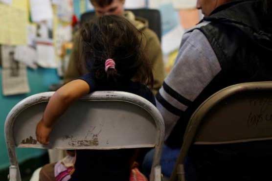 Trump administration considering separating women, children at Mexico border