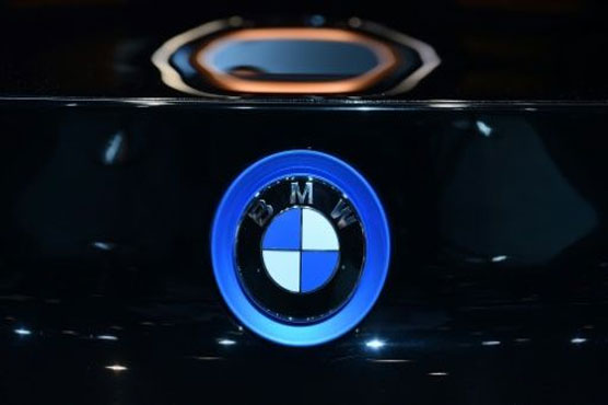BMW keeps foot down for 2017 after record year